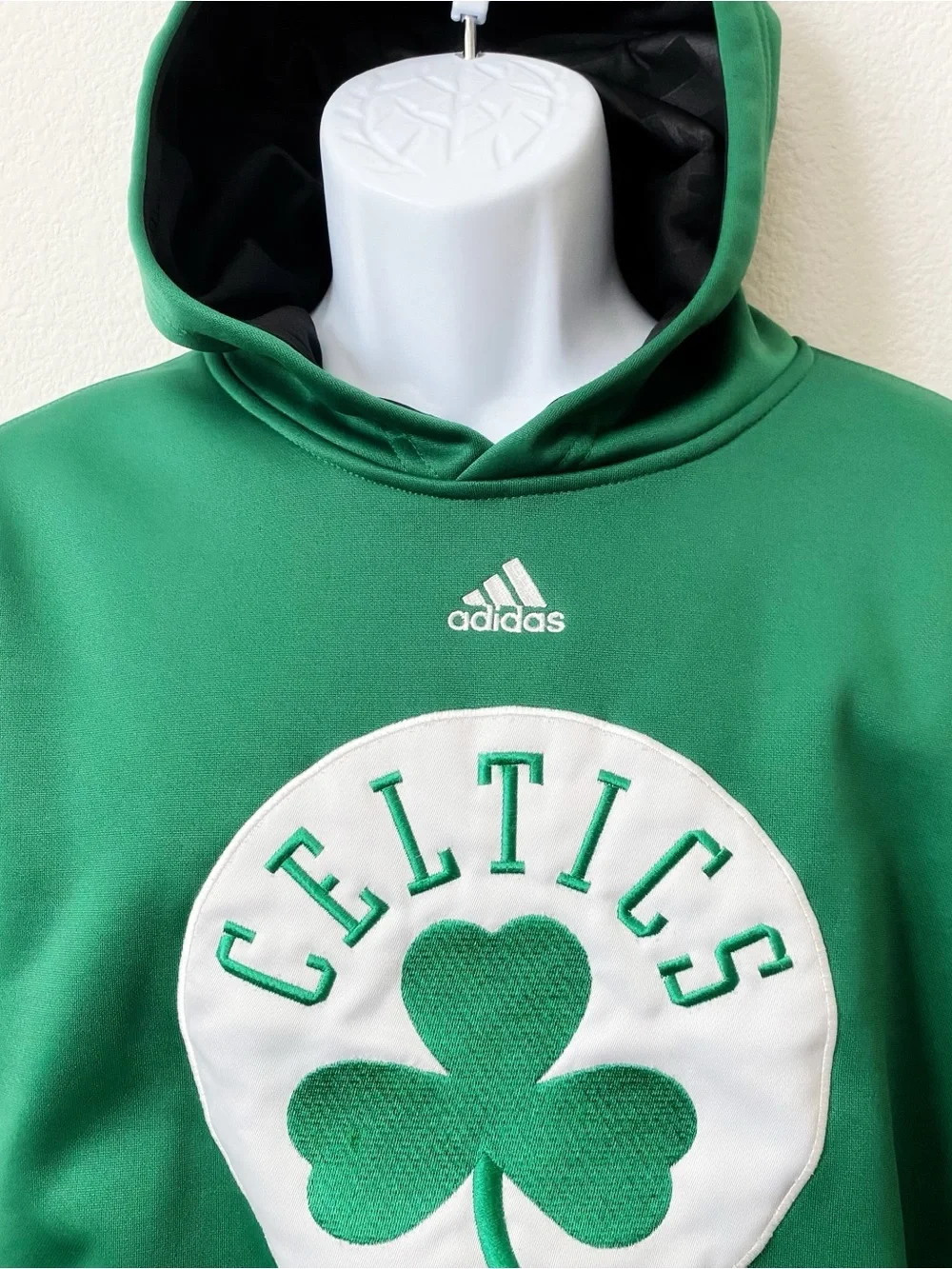 Adidas, Vintage NBA Boston Celtics Basketball Climaware Pullover Hoodie